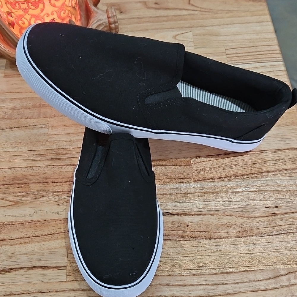 Black Slip-On Sneakers